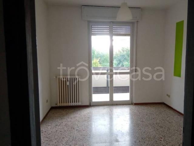 Appartamento in affitto a Sant'Alessandro, Villasanta
