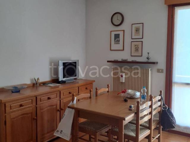 Appartamento in affitto a Borgo Pesaro, Vittorio Veneto