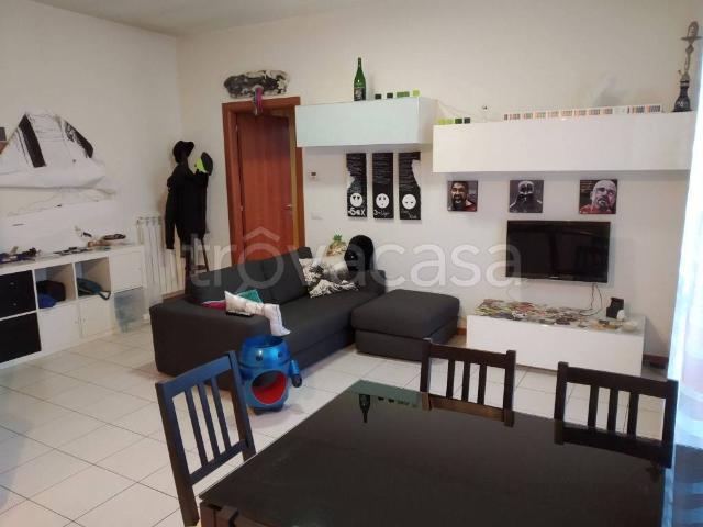 Appartamento in affitto a Vittuone, Lombardia