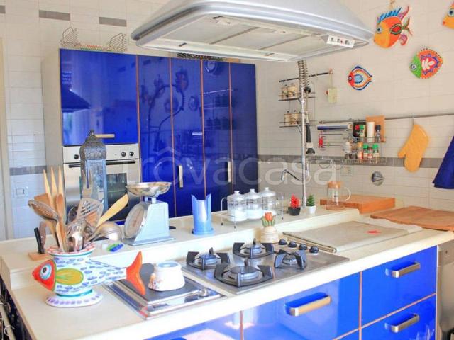 Appartamento in affitto a Capomulini, Acireale