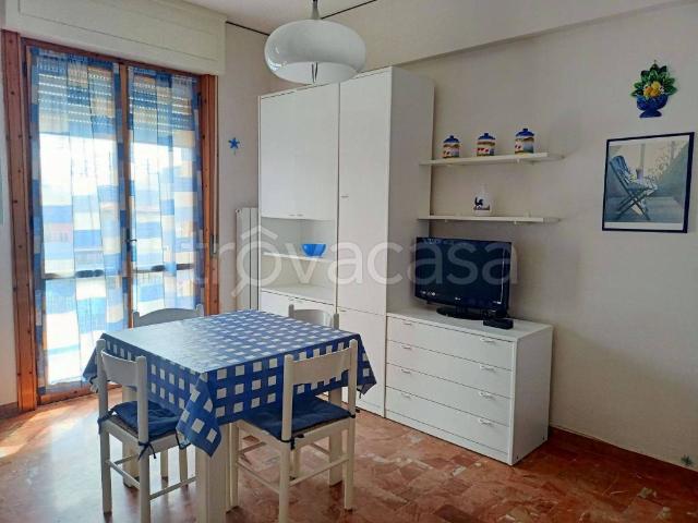 Appartamento in affitto a Albenga, Savona