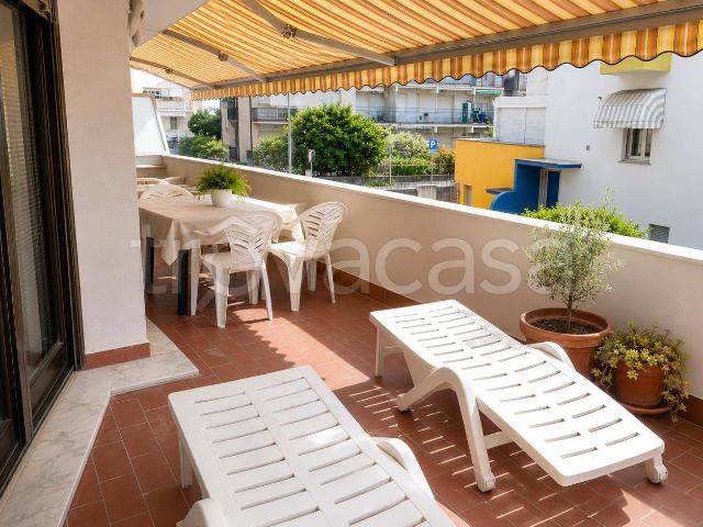 Appartamento in affitto a Albissola Marina, Savona