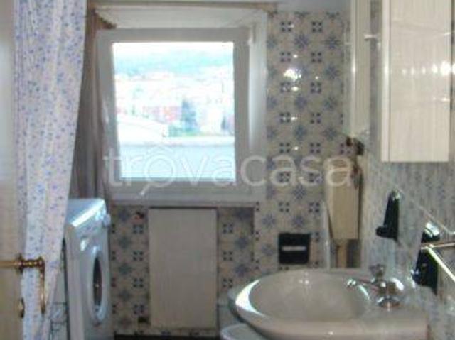 Appartamento in affitto a Montemarino, Marche