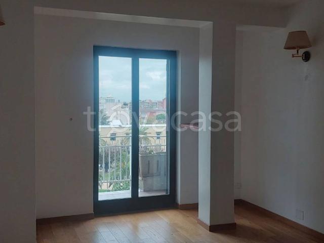 Appartamento in affitto a Puglia, Barletta-andria-trani
