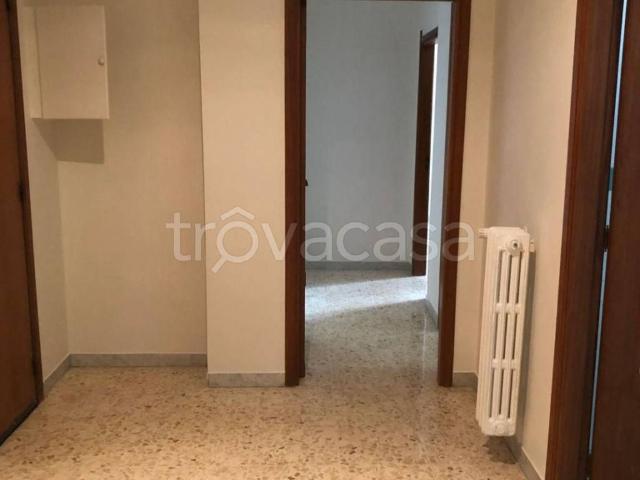 Appartamento in affitto a Puglia, Barletta-andria-trani
