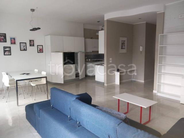 Appartamento in affitto a Puglia, Barletta-andria-trani
