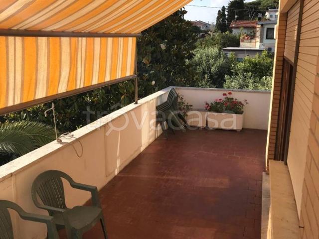 Appartamento in affitto a Lido di Marechiaro, Roma Capitale