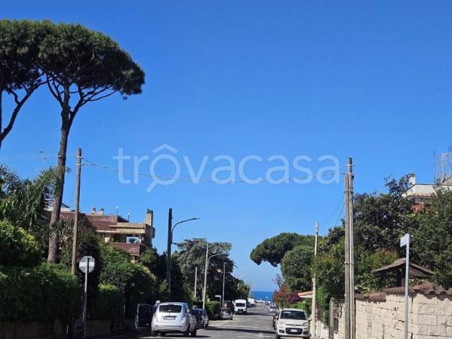 Appartamento in affitto a Lido di Enea, Roma Capitale
