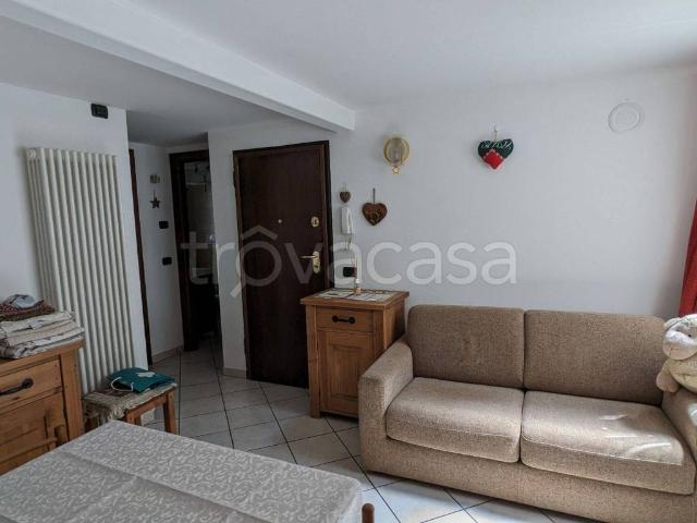 Appartamento in affitto a Le Gotrau, Aosta