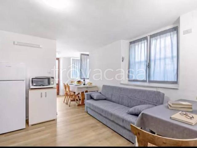 Appartamento in affitto a San Martino, Arco