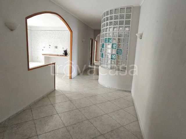 Appartamento in affitto a Arzano, Campania