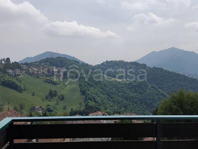 Appartamento in affitto a Aviatico, Lombardia