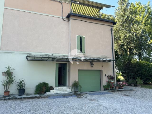 Appartamento in affitto a Pianura Reggiana, Re