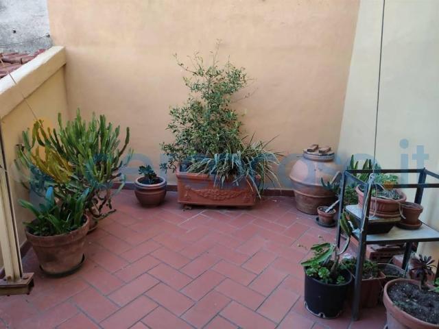 Appartamento in affitto a Centro Direzionale, Prato