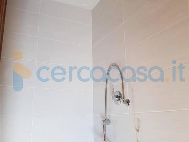 Appartamento in affitto a Centro Direzionale, Prato