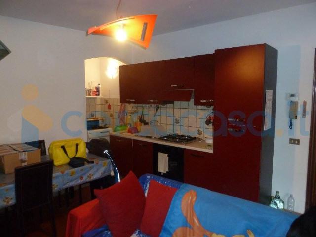 Appartamento in affitto a Centro Direzionale, Prato