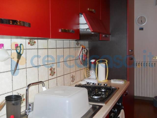 Appartamento in affitto a Centro Direzionale, Prato