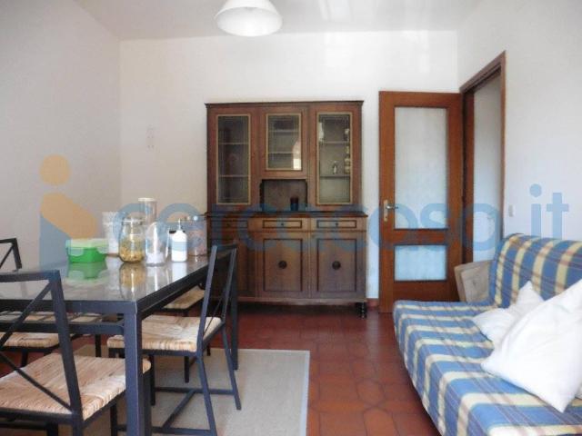 Appartamento in affitto a Centro Direzionale, Prato