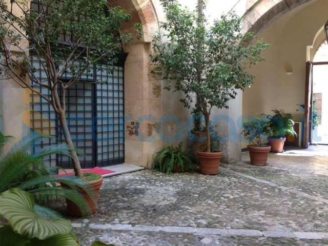 Appartamento in affitto a I Circoscrizione, Palermo