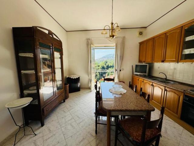 Monolocale in vendita a Cava De' Tirreni, Campania