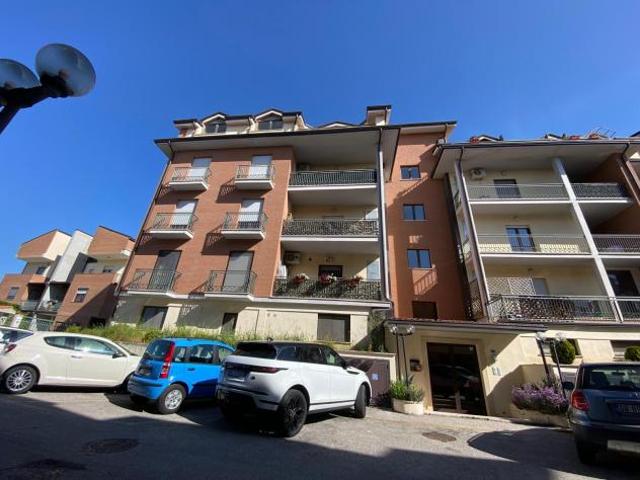 Appartamento in vendita a Campobasso, Molise