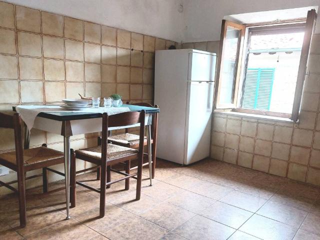 Appartamento in vendita a Abbadia San Salvatore, Toscana
