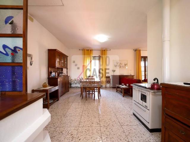 Appartamento in vendita a Abbadia San Salvatore, Toscana