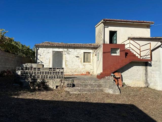 Appartamento in vendita a Abbateggio, Abruzzo