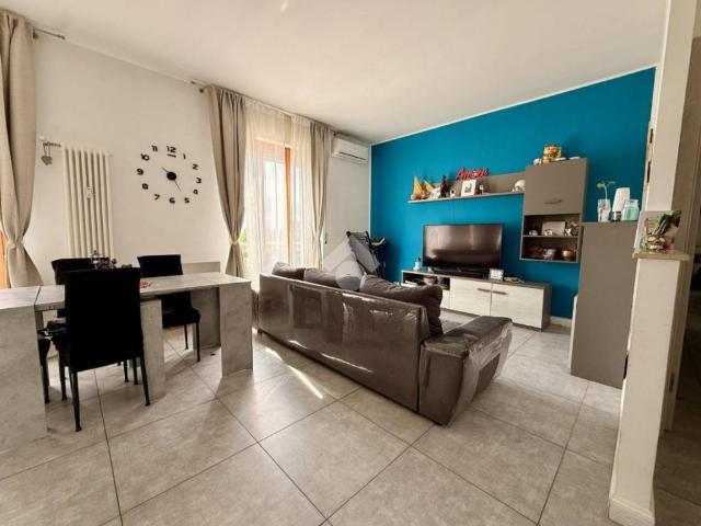 Appartamento in vendita a Castelletto, Abbiategrasso