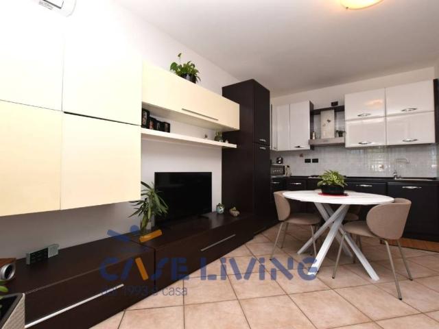 Appartamento in vendita a Castelletto, Abbiategrasso