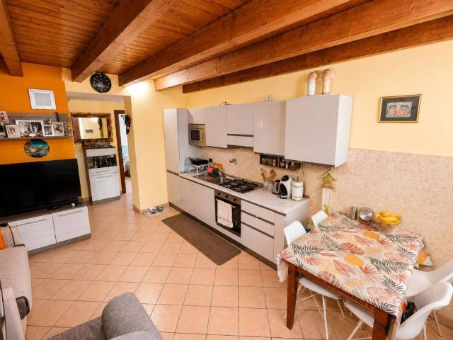 Appartamento in vendita a Castelletto, Abbiategrasso