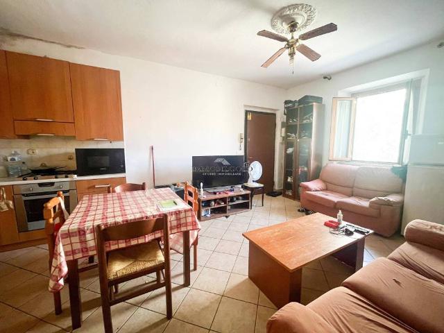 Appartamento in vendita a Abbiategrasso, Lombardia