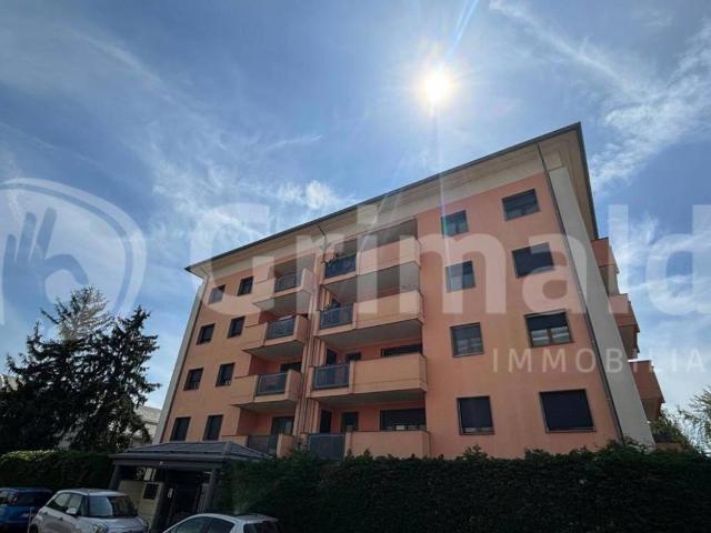 Appartamento in vendita a Castelletto, Abbiategrasso