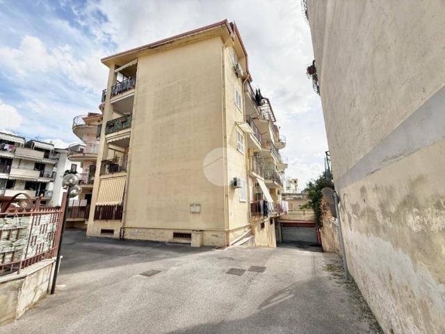 Appartamento in vendita a Acerra, Napoli