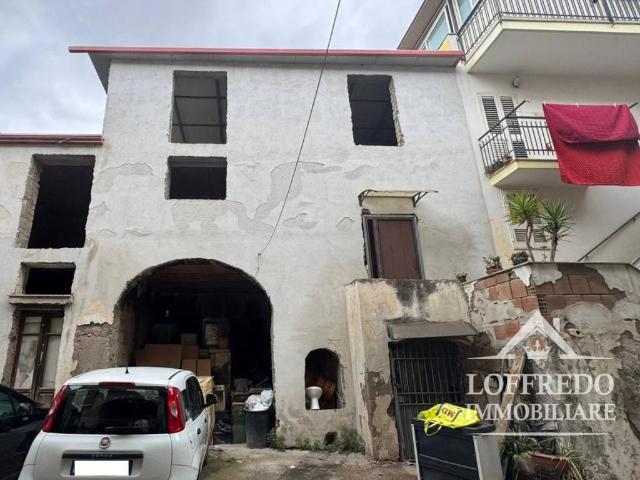 Appartamento in vendita a Acerra, Campania