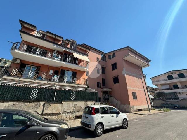 Appartamento in vendita a Acerra, Campania