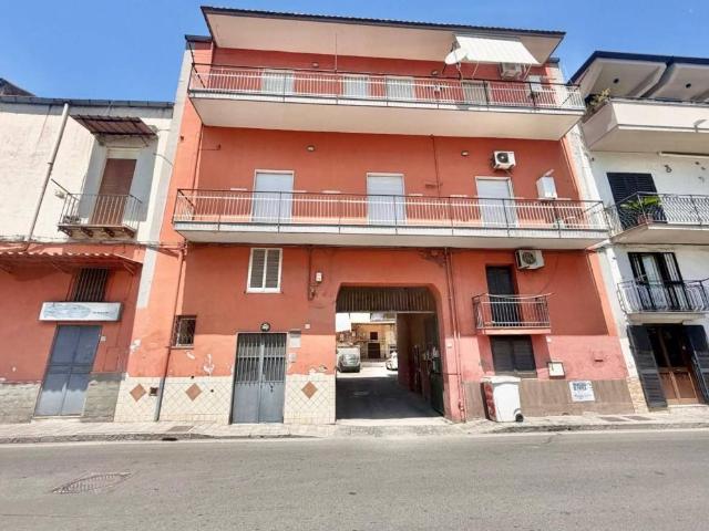 Appartamento in vendita a Acerra, Napoli