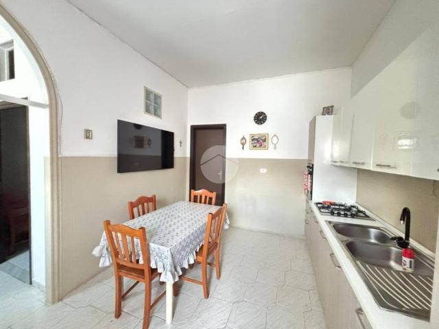 Appartamento in vendita a Acerra, Campania