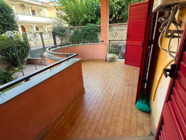 Appartamento in vendita a Acerra, Campania