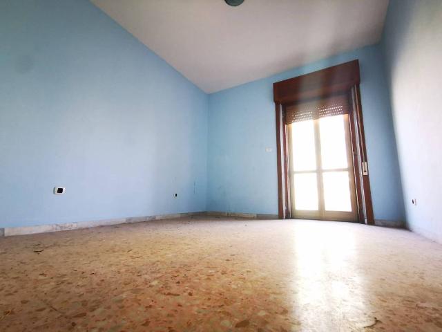 Appartamento in vendita a Acerra, Campania