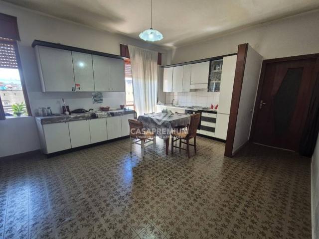 Appartamento in vendita a Acerra, Campania