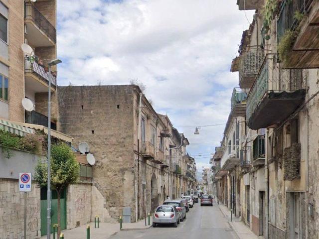 Appartamento in vendita a Acerra, Napoli