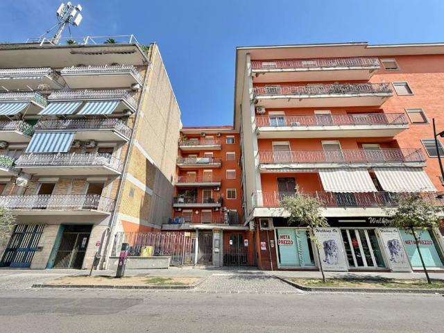 Appartamento in vendita a Acerra, Napoli