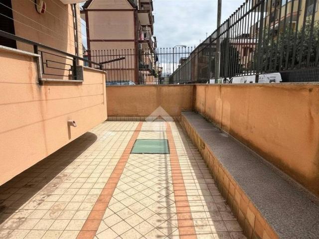 Appartamento in vendita a Acerra, Campania