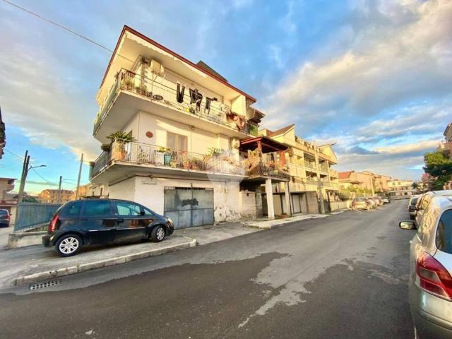 Appartamento in vendita a Acerra, Napoli
