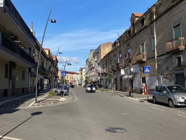 Appartamento in vendita a Acerra, Napoli