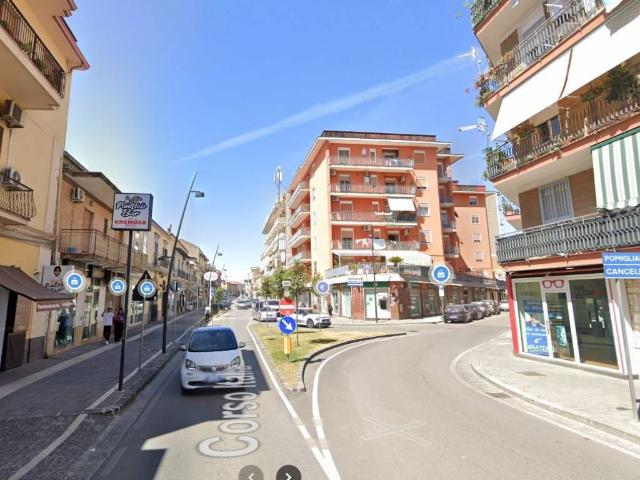Appartamento in vendita a Acerra, Campania