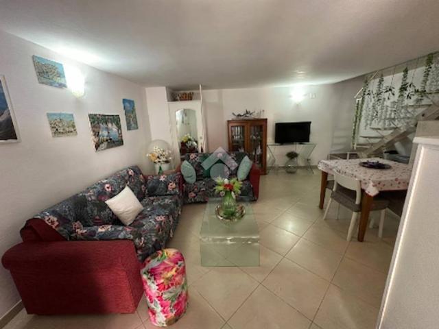 Appartamento in vendita a Acerra, Napoli