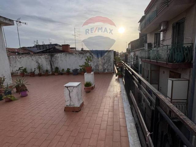 Appartamento in vendita a Aci Castello, Catania