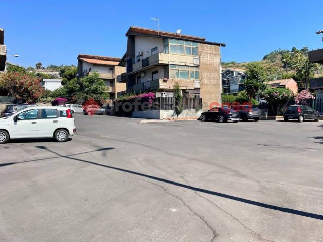 Appartamento in vendita a Ficarazzi, Aci Castello